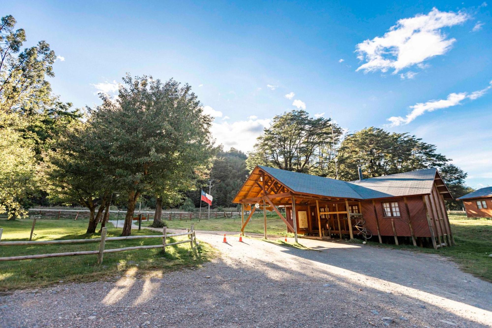 Green Baker Lodge Puerto Bertrand 외부 사진